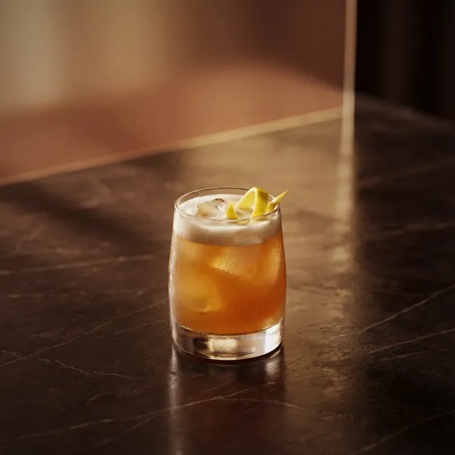 Bols Amaretto Sour cocktail mandel citron