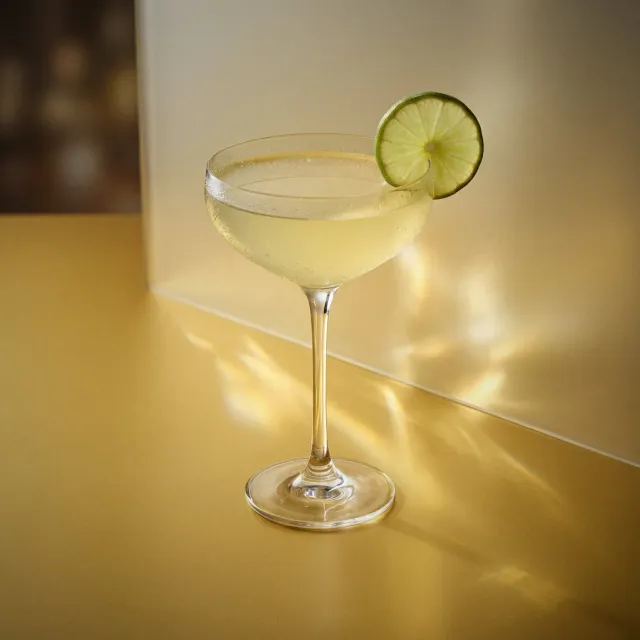 Bols Banana Daiquiri cocktail tropisk banan