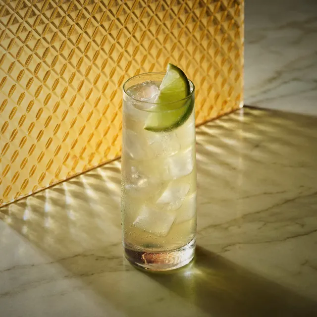 Bols Mango Easy Mix cocktail tropisk