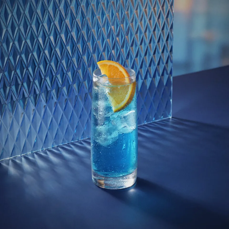 Bols Blue 1575 Easy Mix drink blå