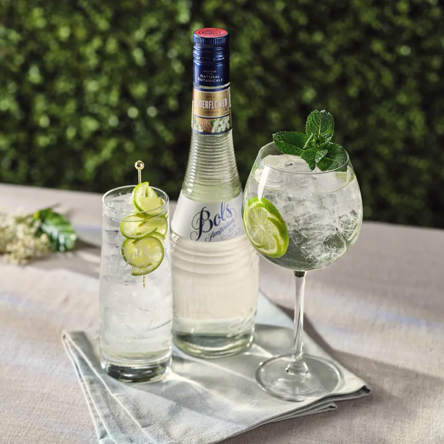 Bols Elderflower likør hyldeblomst