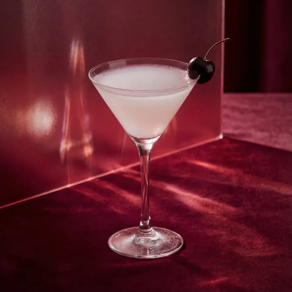 Bols Cherry Alexander cocktail kakao